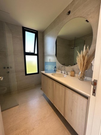 CASA PREMIUM EN VENTA
