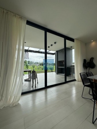 CASA PREMIUM EN VENTA